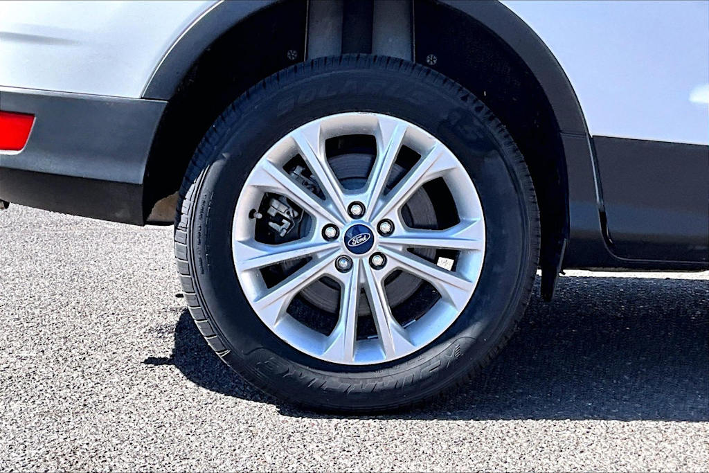 Thumbnail: 2019 Ford Escape - 36