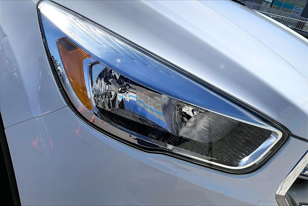 Thumbnail: 2019 Ford Escape - 31