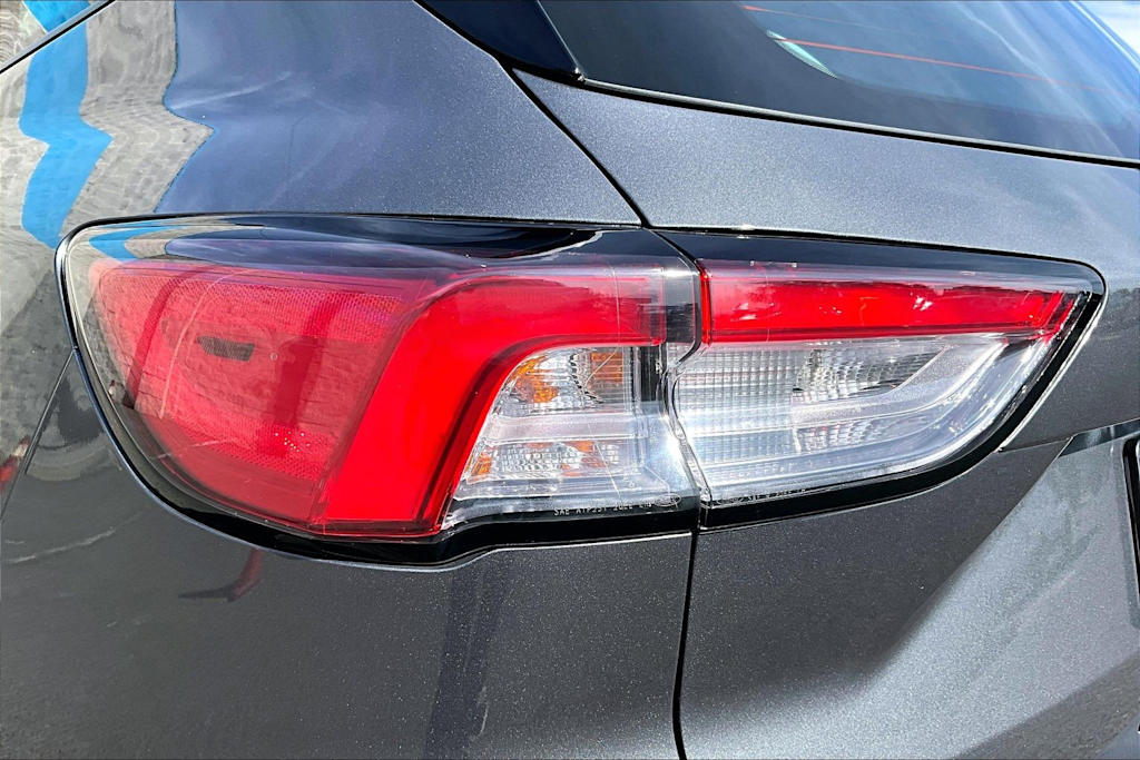Thumbnail: 2022 Ford Escape - 32