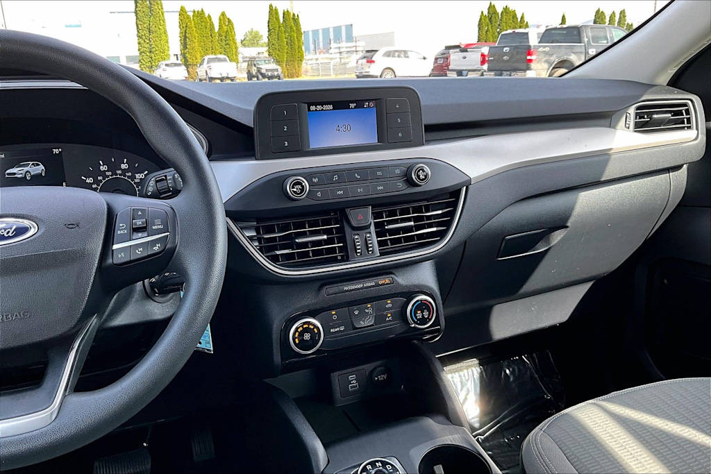 Thumbnail: 2022 Ford Escape - 15