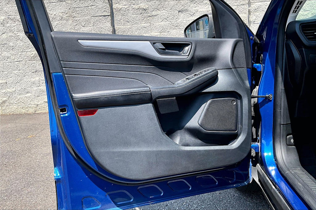 Thumbnail: 2022 Ford Escape - 27