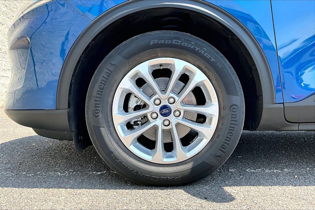 Thumbnail: 2022 Ford Escape - 8