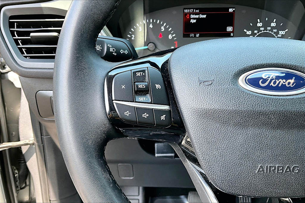 Thumbnail: 2022 Ford Escape - 25