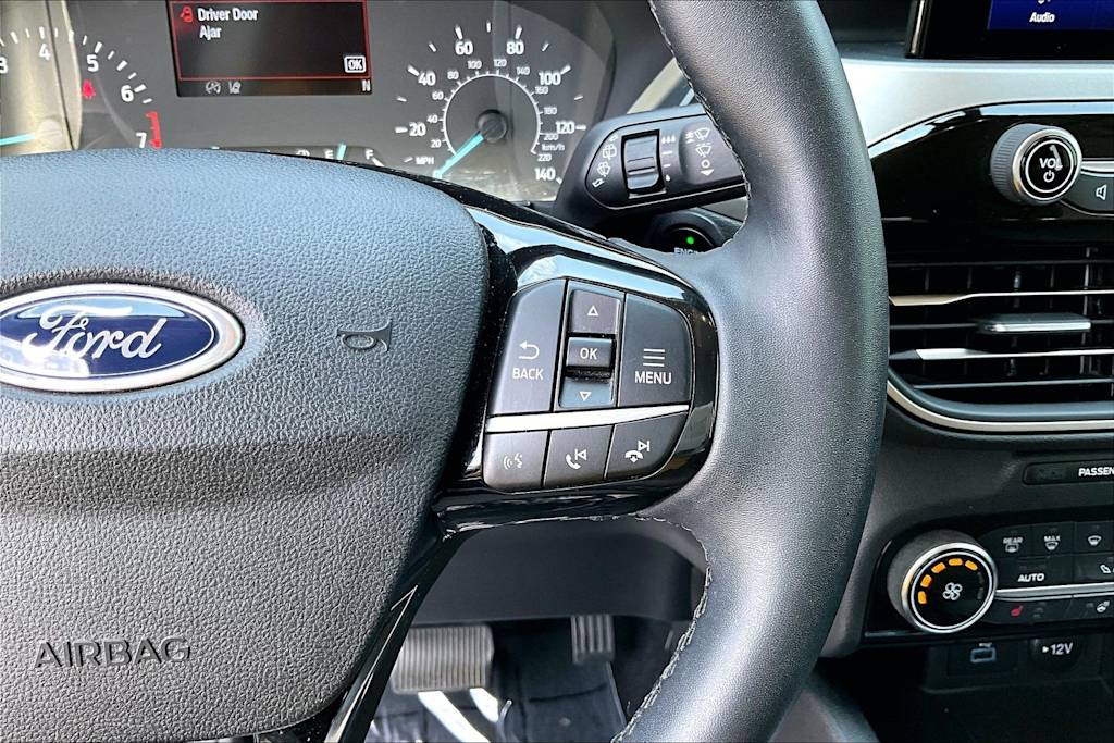 Thumbnail: 2022 Ford Escape - 26