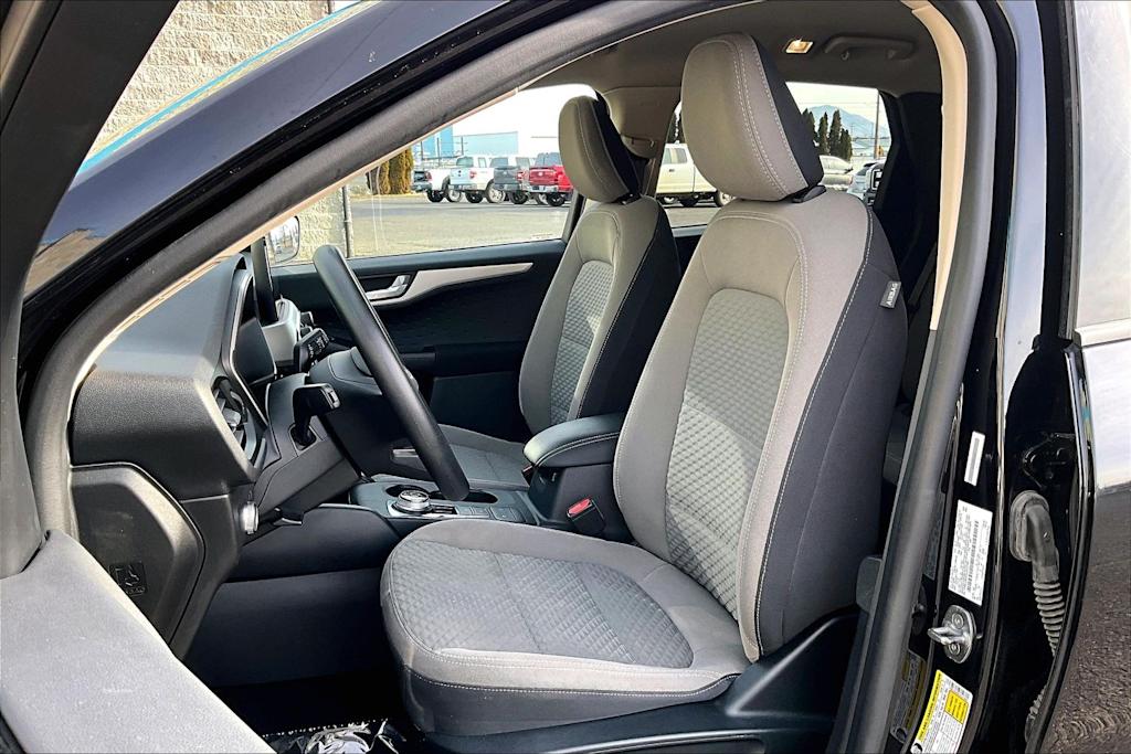 Thumbnail: 2020 Ford Escape - 11