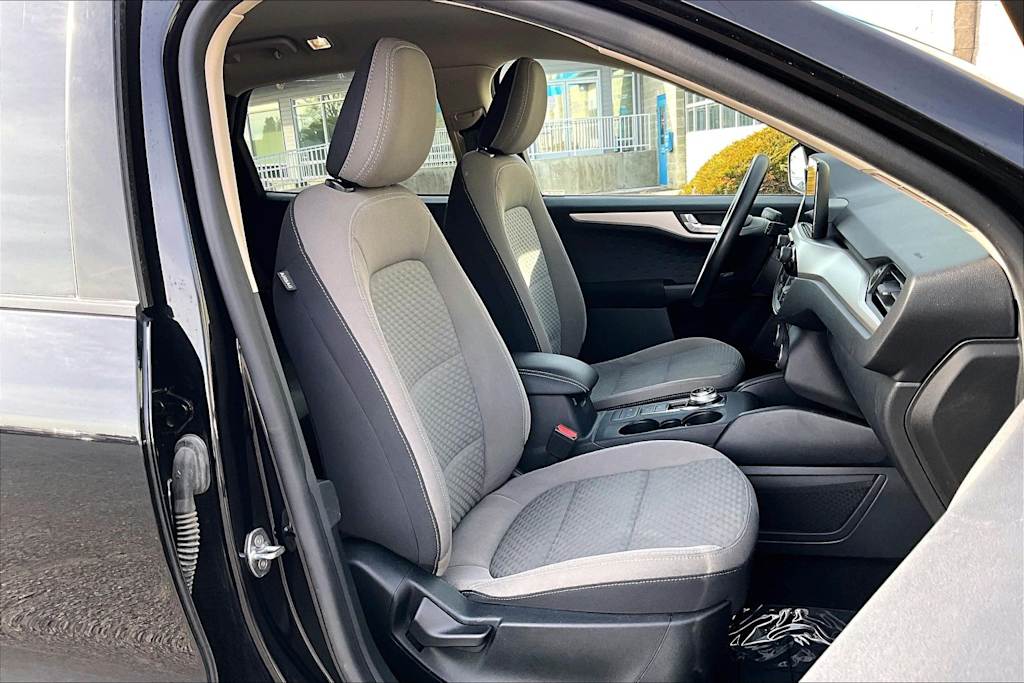 Thumbnail: 2020 Ford Escape - 12