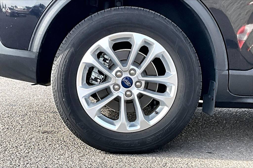 Thumbnail: 2020 Ford Escape - 36