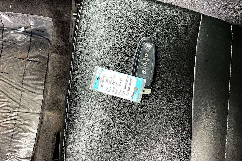 2013 Ford Escape SEL 19