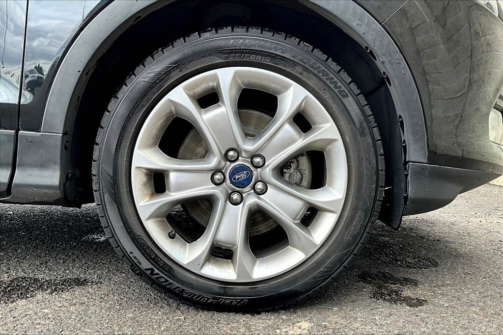 2013 Ford Escape SEL 34