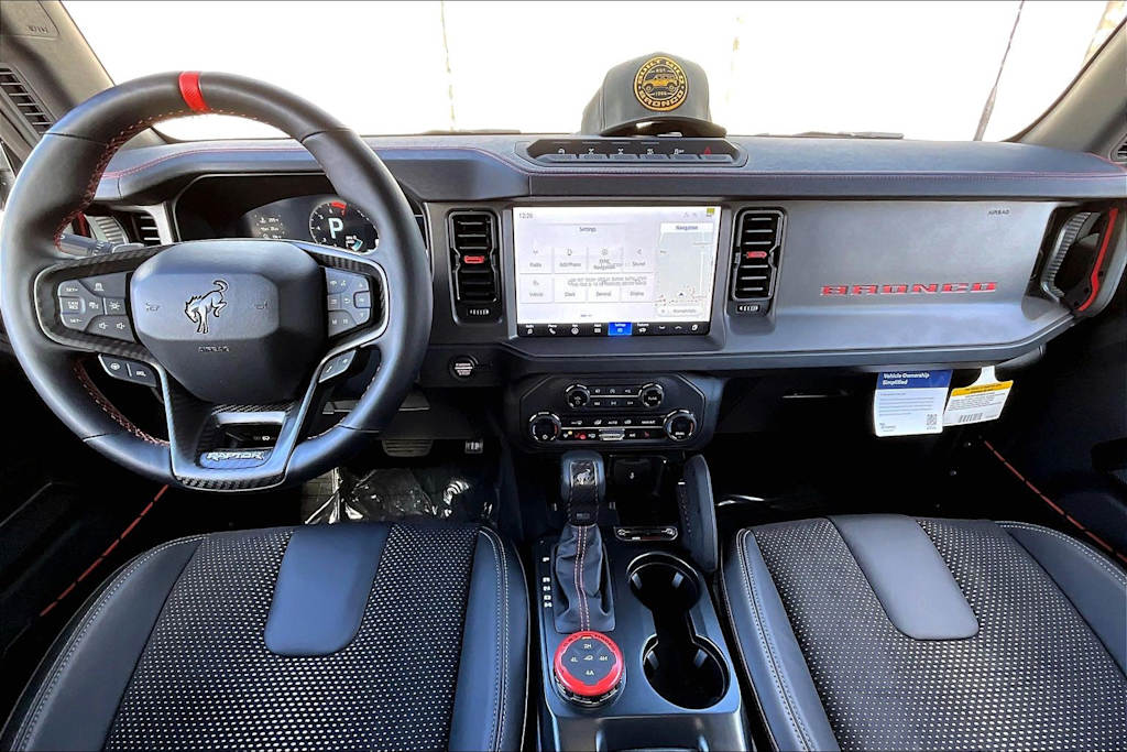 Thumbnail: 2025 Ford Bronco - 9