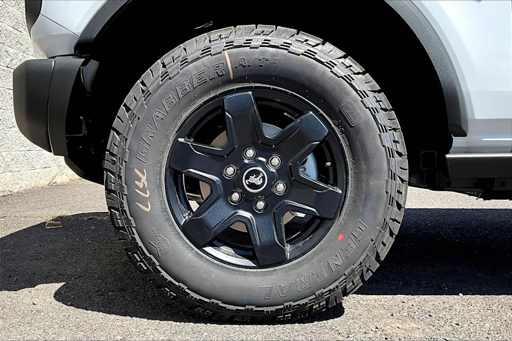 Thumbnail: 2025 Ford Bronco - 7