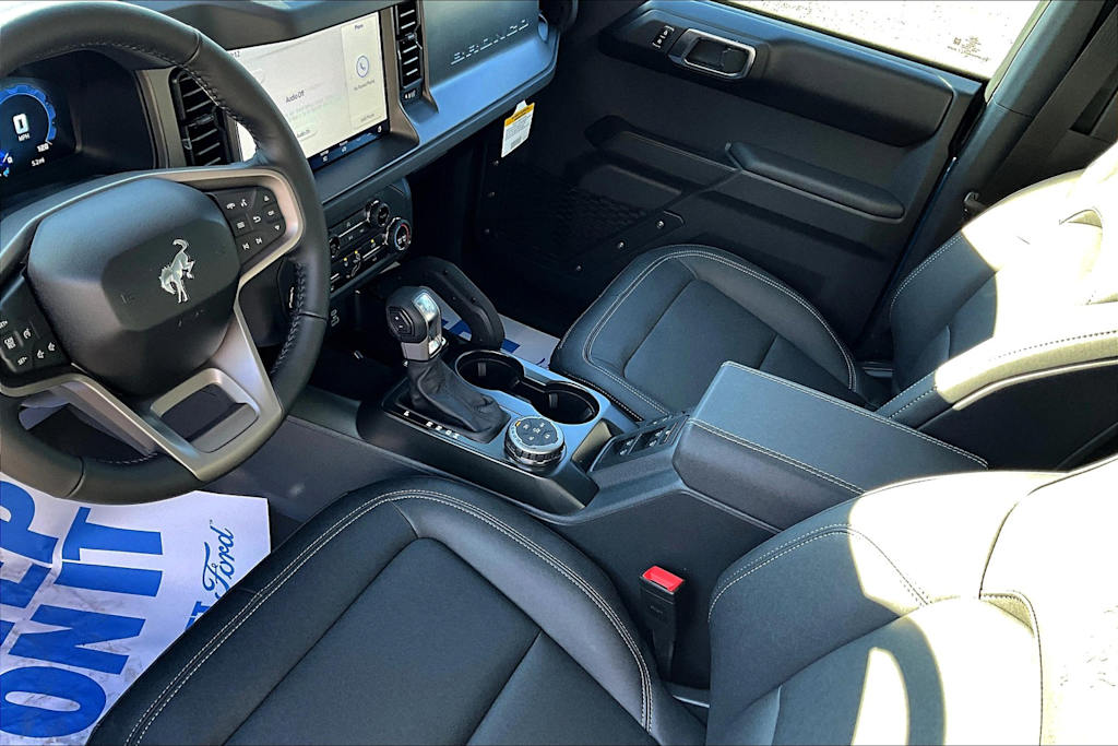 Thumbnail: 2025 Ford Bronco - 14