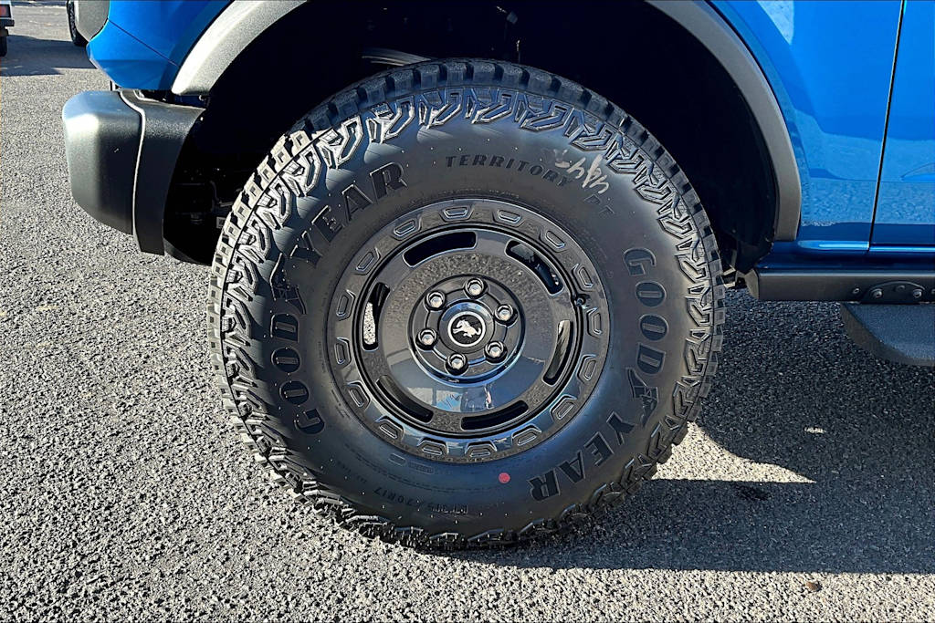 Thumbnail: 2025 Ford Bronco - 20