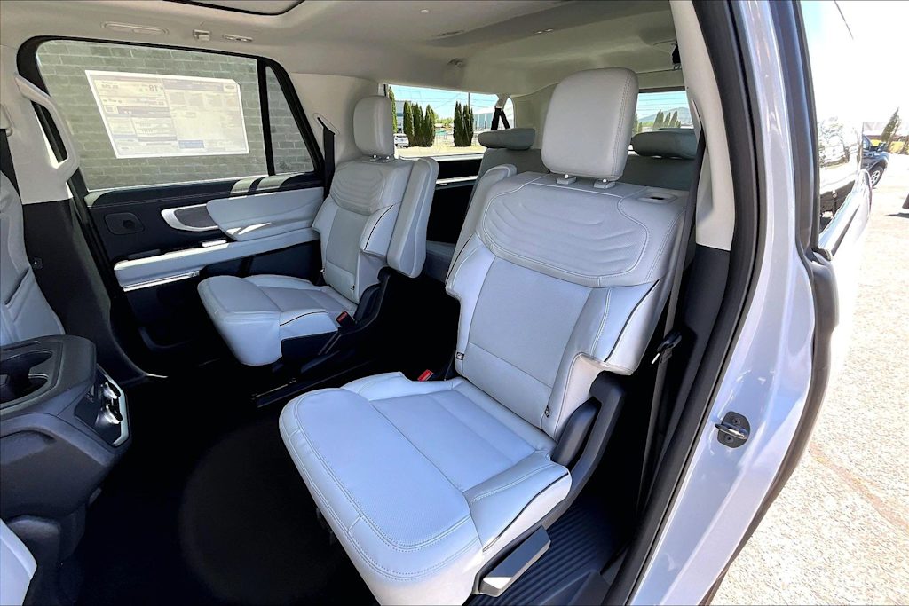 Thumbnail: 2026 Ford Expedition MAX - 13