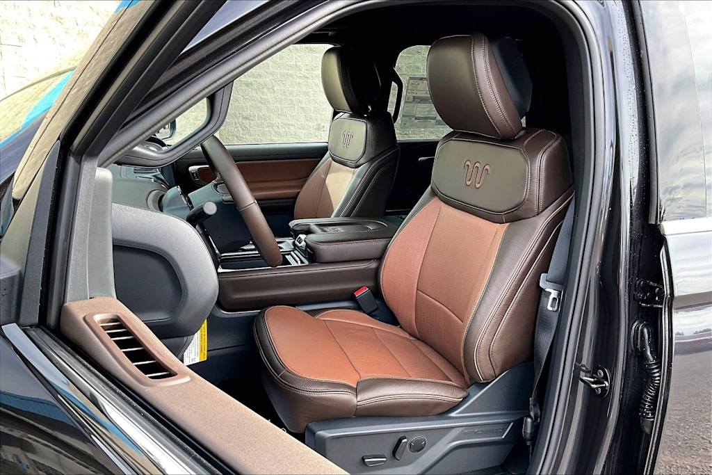 Thumbnail: 2026 Ford Expedition MAX - 10