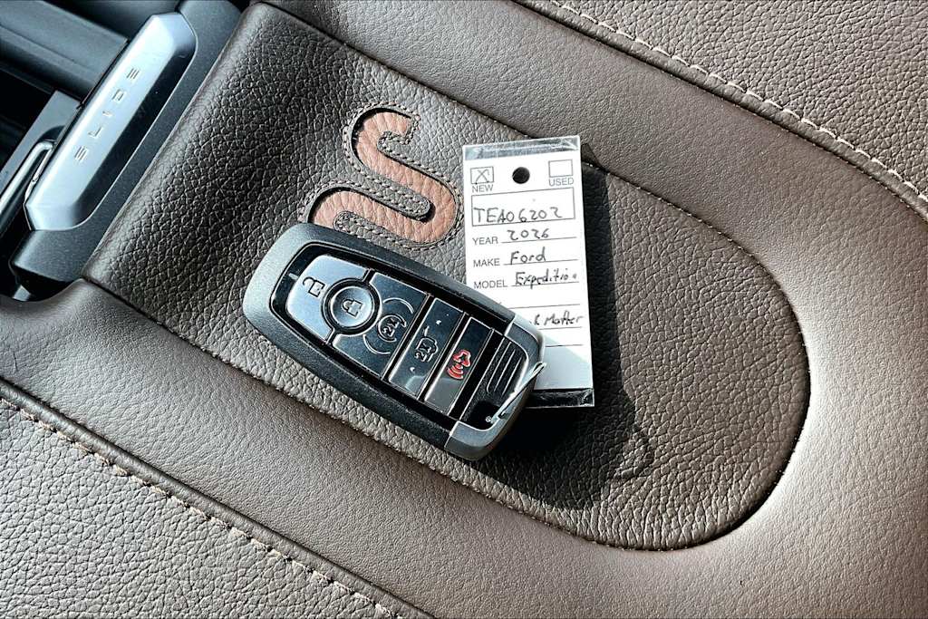 Thumbnail: 2026 Ford Expedition MAX - 20