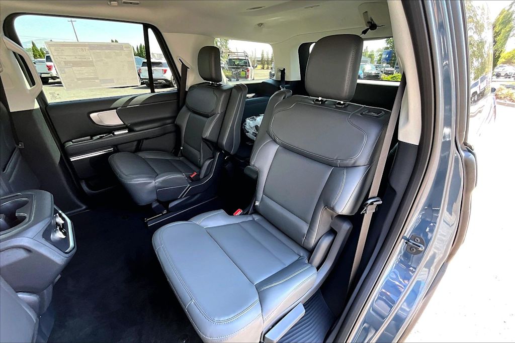 Thumbnail: 2027 Ford Expedition - 13