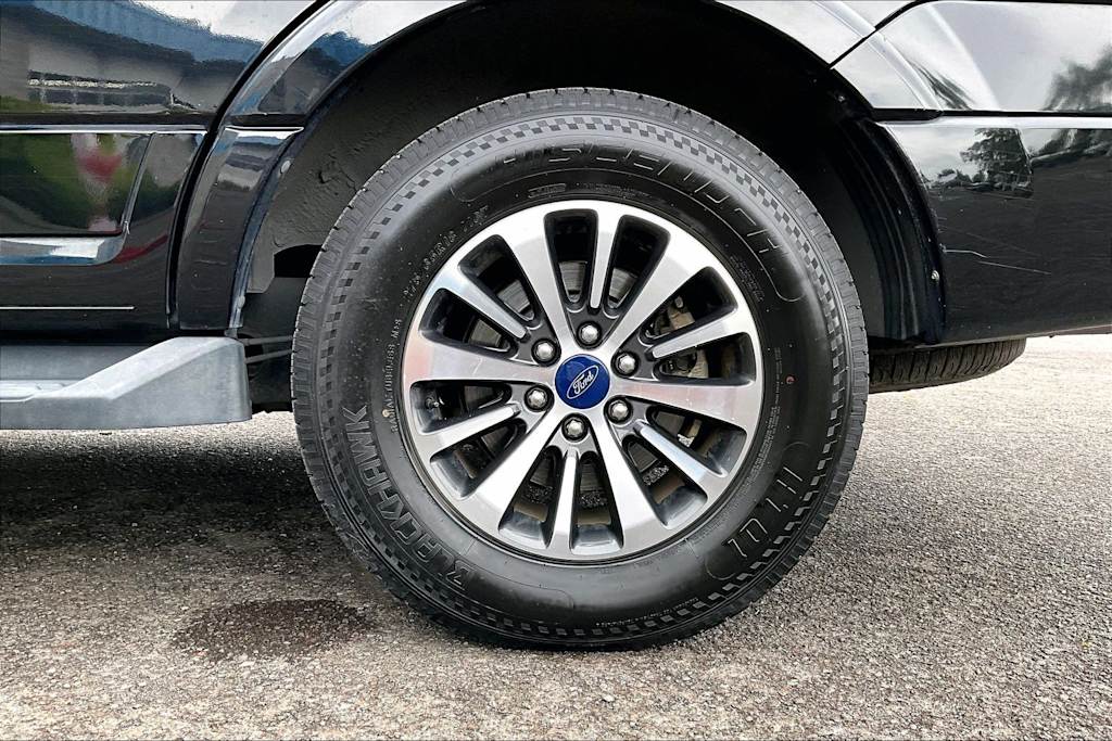 Thumbnail: 2016 Ford Expedition - 35