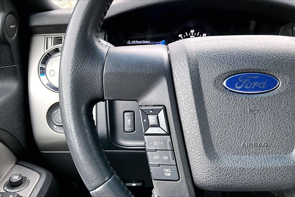 Thumbnail: 2016 Ford Expedition - 24