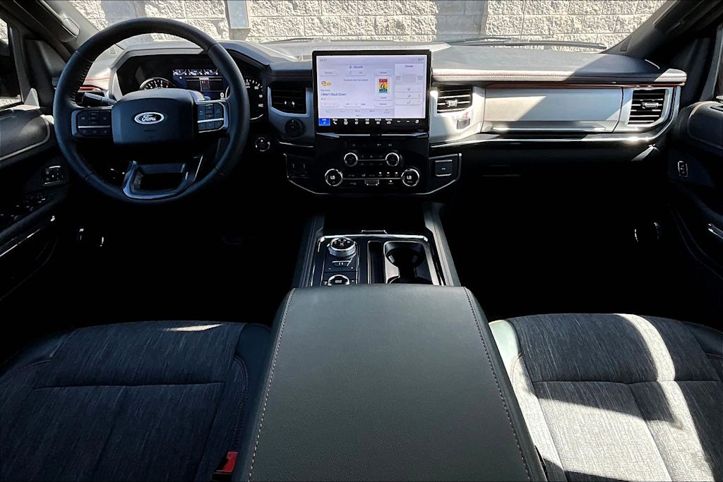 Thumbnail: 2024 Ford Expedition - 10