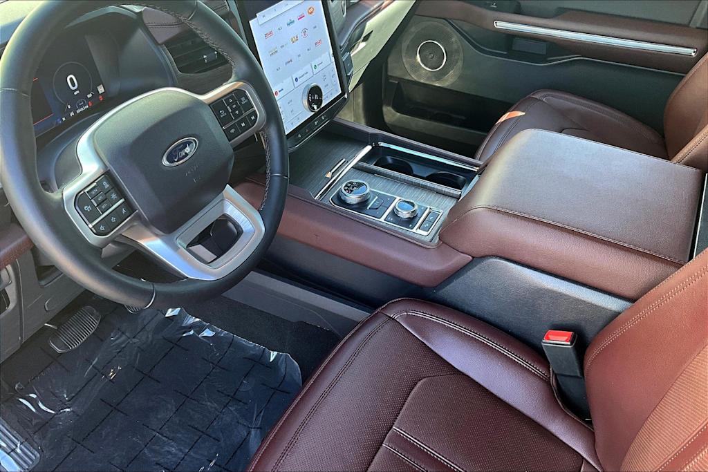 Thumbnail: 2024 Ford Expedition - 15