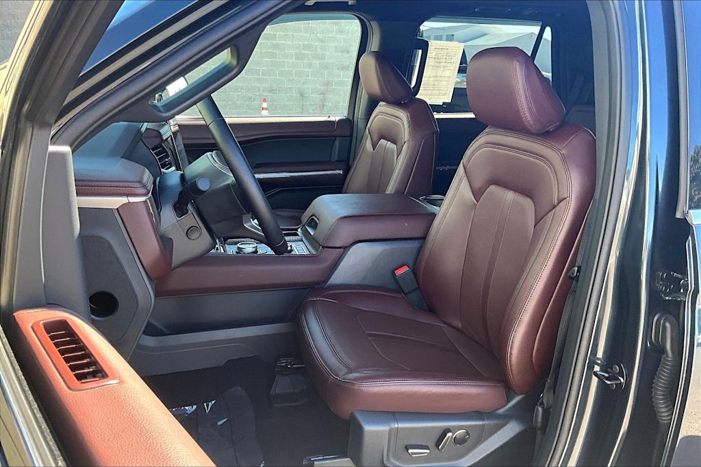 Thumbnail: 2024 Ford Expedition - 11