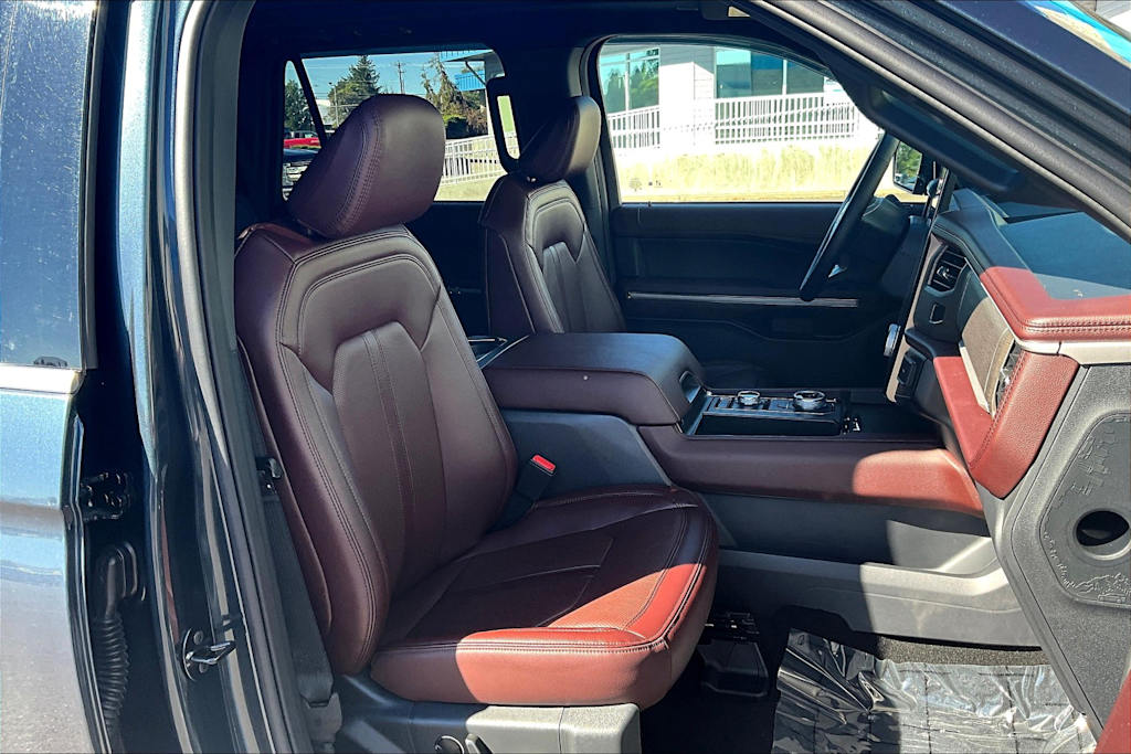 Thumbnail: 2024 Ford Expedition - 12