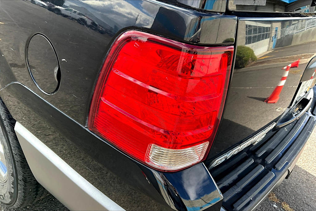 Thumbnail: 2006 Ford Expedition - 32