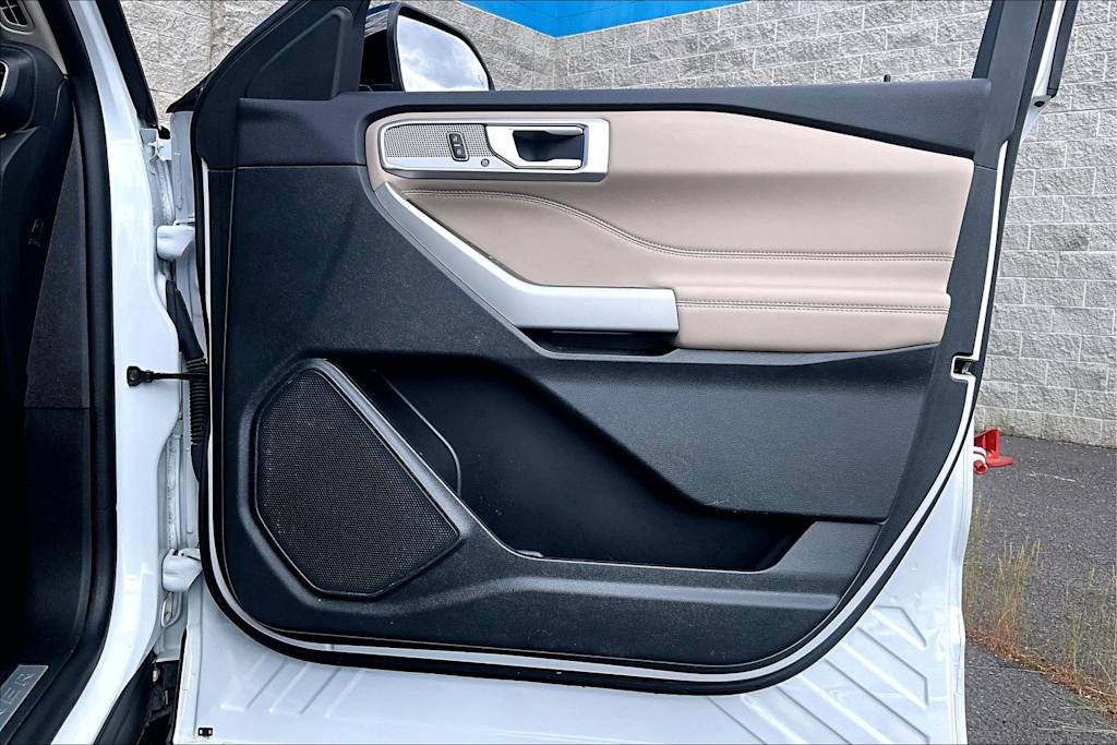 Thumbnail: 2024 Ford Explorer - 28