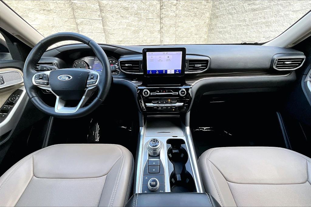 Thumbnail: 2024 Ford Explorer - 10
