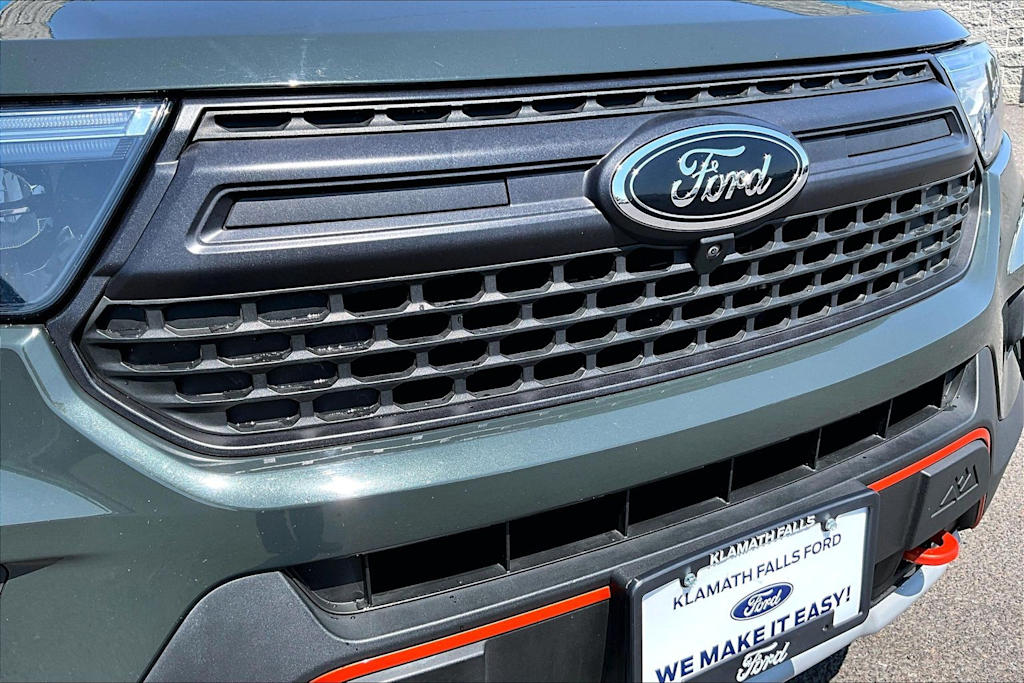 Thumbnail: 2022 Ford Explorer - 33