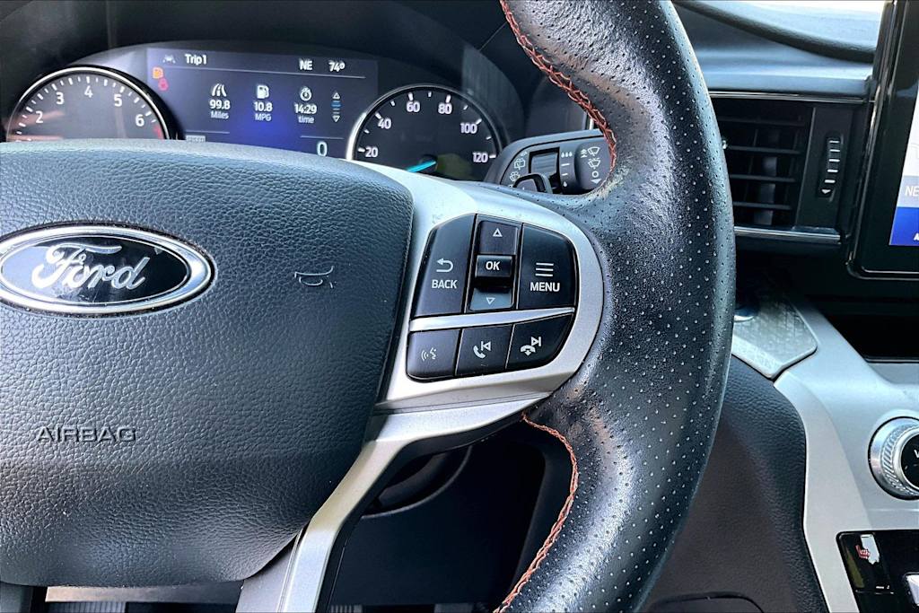 Thumbnail: 2022 Ford Explorer - 26