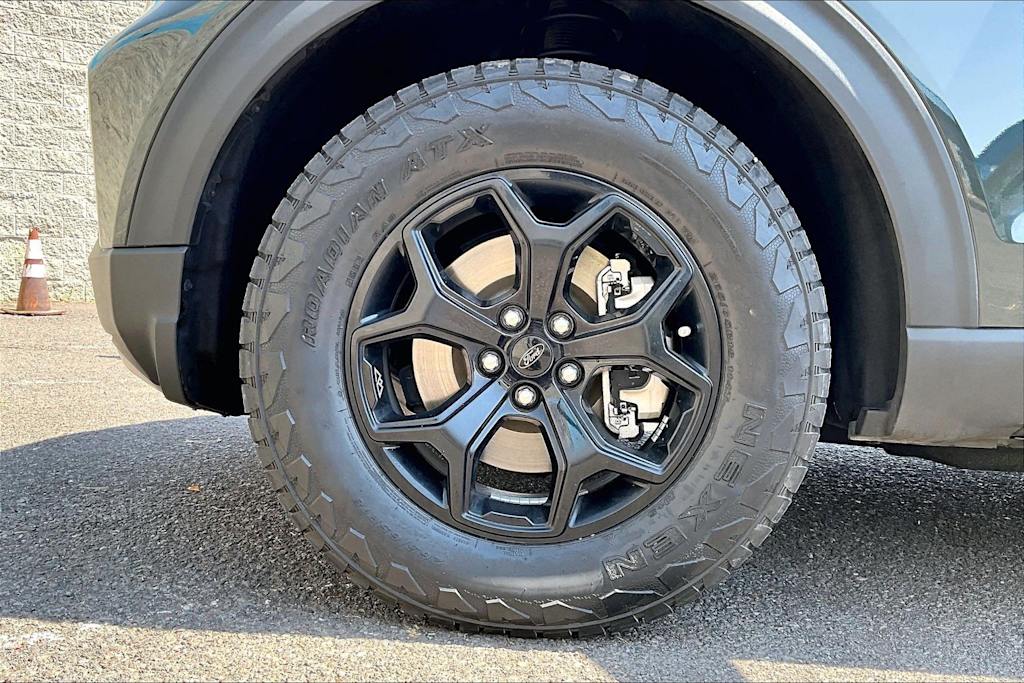 Thumbnail: 2022 Ford Explorer - 7