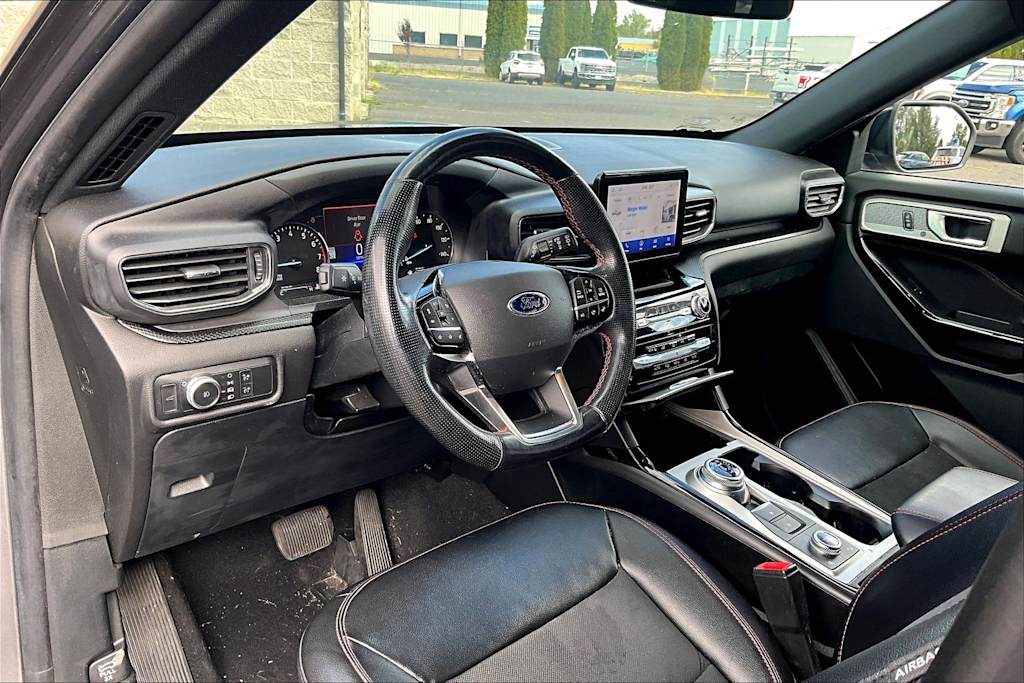 Thumbnail: 2022 Ford Explorer - 2