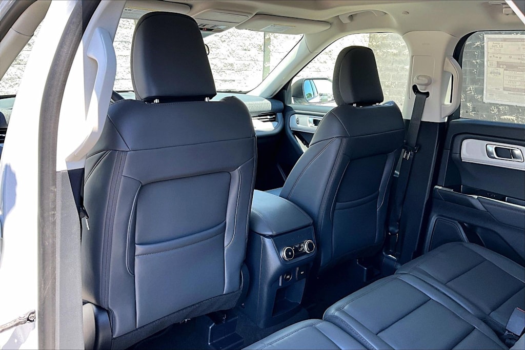 Thumbnail: 2026 Ford Explorer - 13