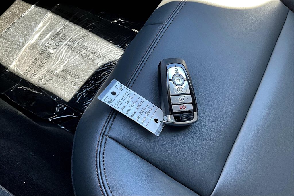 Thumbnail: 2025 Ford Explorer - 18