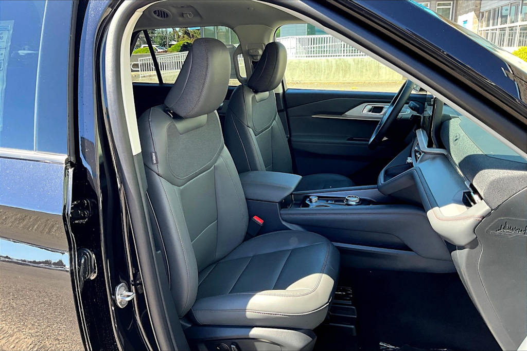 Thumbnail: 2025 Ford Explorer - 20