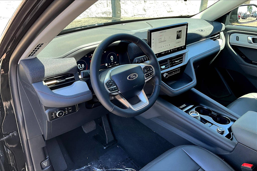 Thumbnail: 2025 Ford Explorer - 2