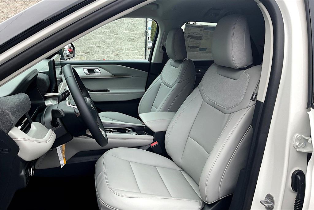 Thumbnail: 2026 Ford Explorer - 11