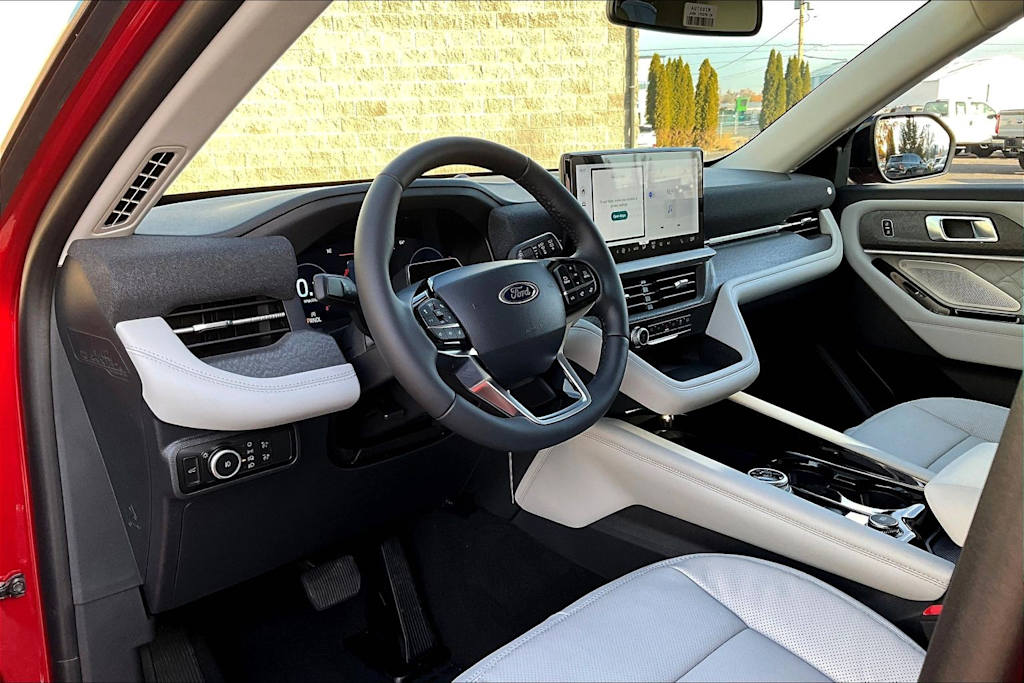 Thumbnail: 2026 Ford Explorer - 2