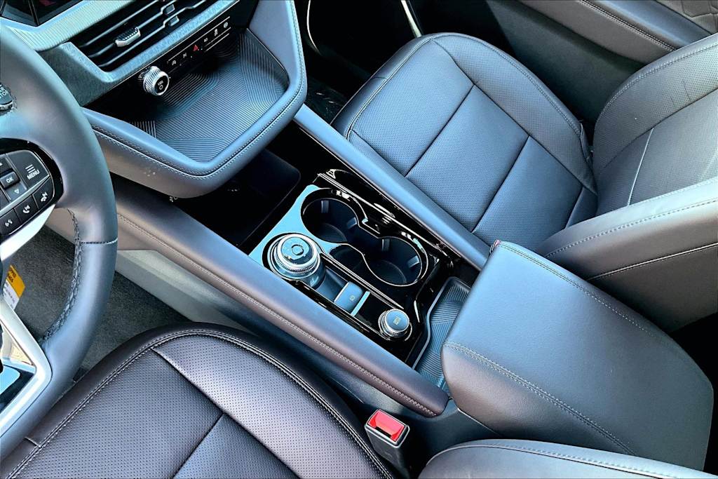 Thumbnail: 2026 Ford Explorer - 16
