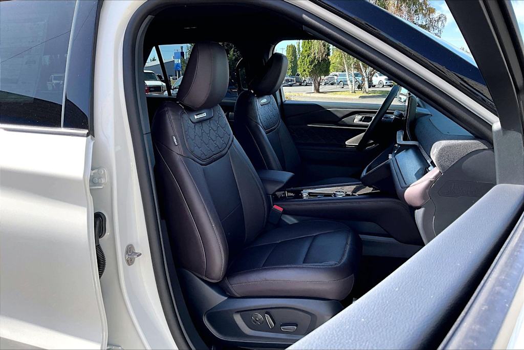 Thumbnail: 2026 Ford Explorer - 12