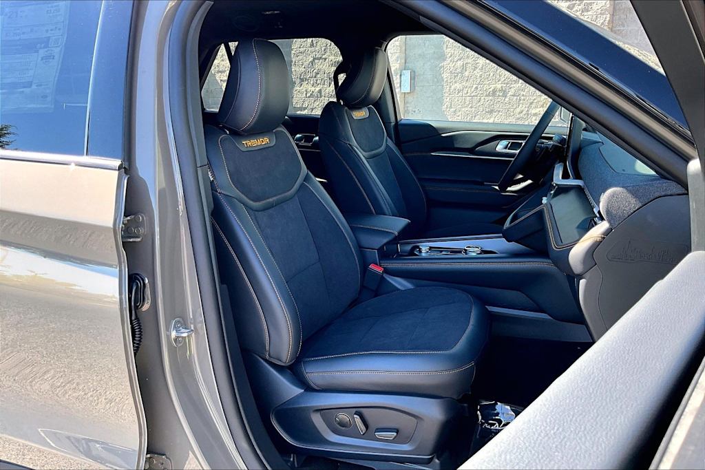Thumbnail: 2026 Ford Explorer - 12