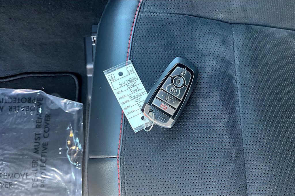 Thumbnail: 2025 Ford Explorer - 19