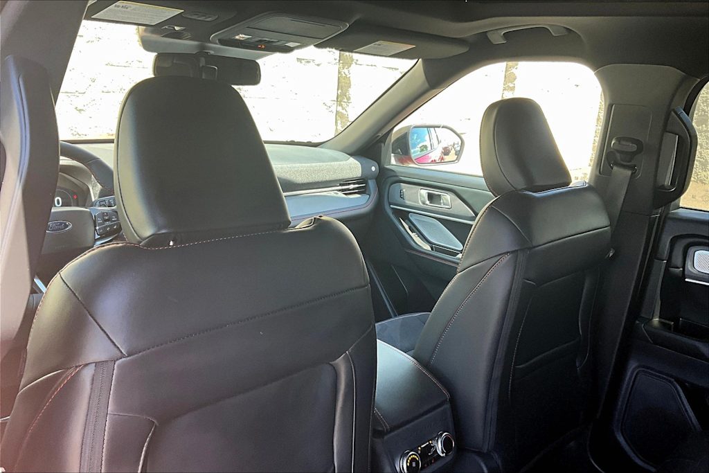 Thumbnail: 2025 Ford Explorer - 12