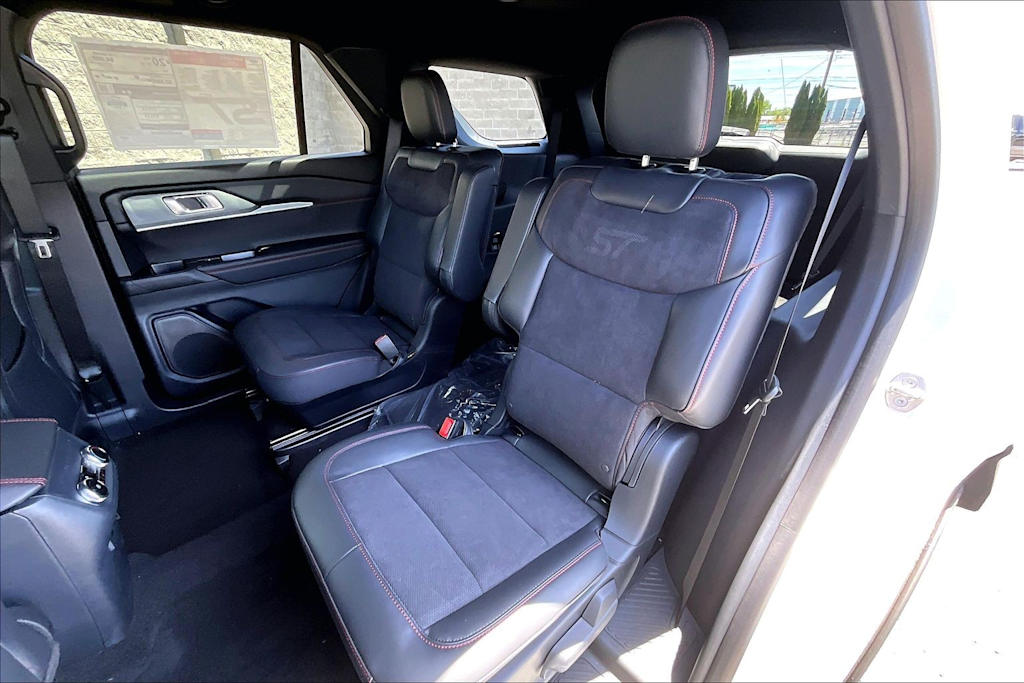 Thumbnail: 2026 Ford Explorer - 21