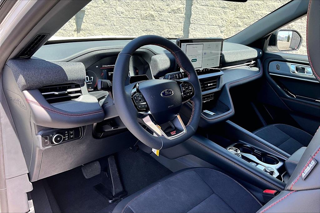 Thumbnail: 2026 Ford Explorer - 2