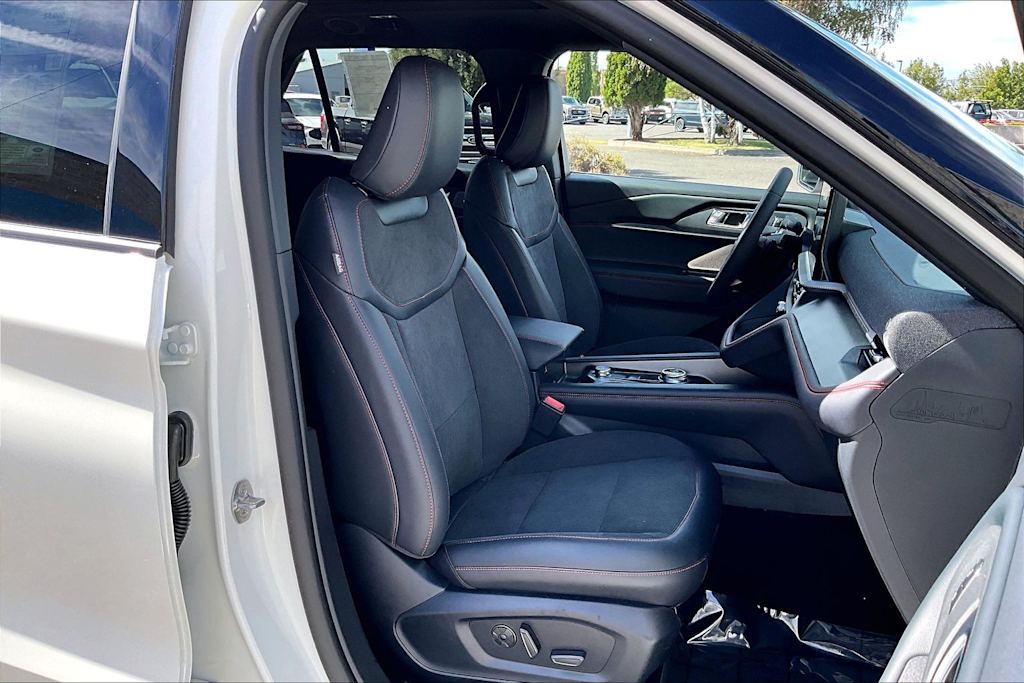 Thumbnail: 2026 Ford Explorer - 12