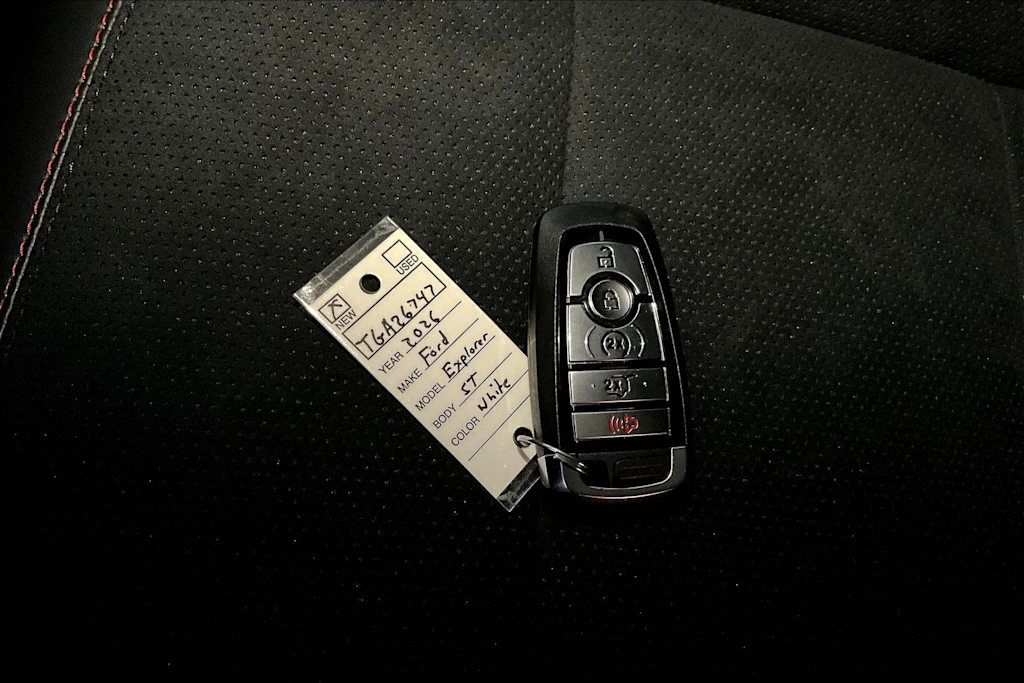 Thumbnail: 2026 Ford Explorer - 19