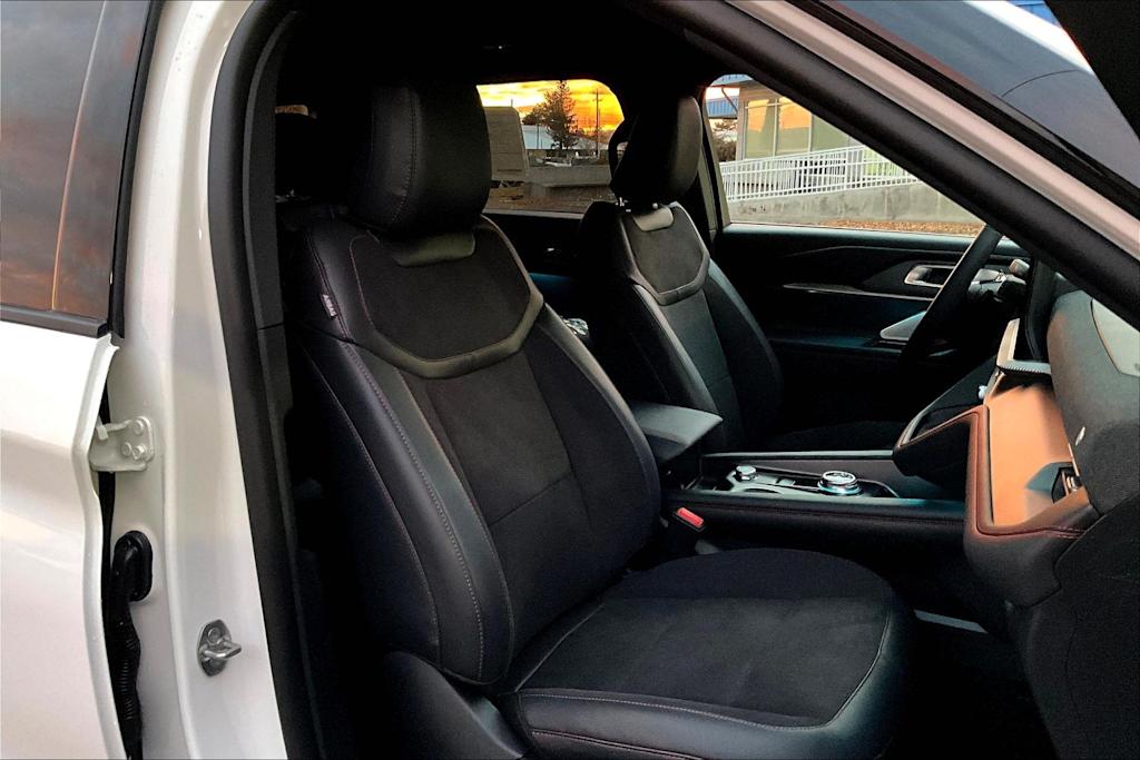 Thumbnail: 2026 Ford Explorer - 12